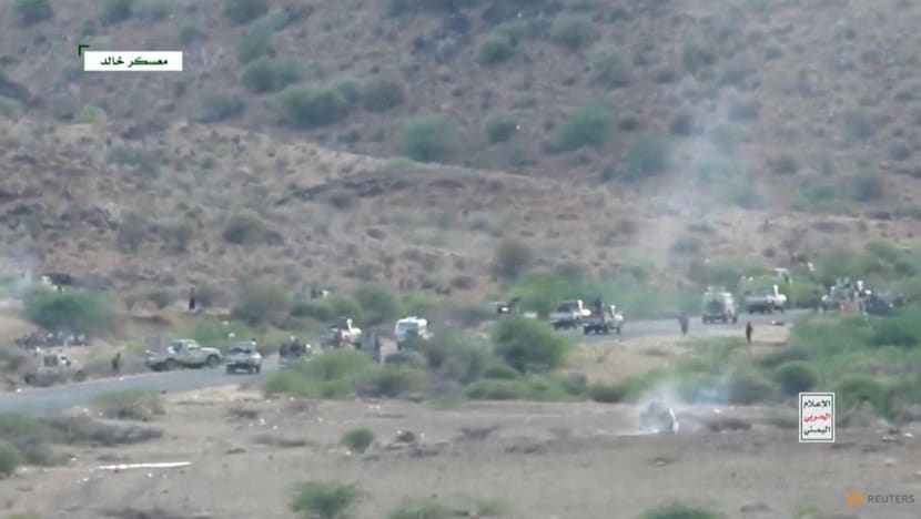 Saudi reports fresh Houthi attacks as France offers military support