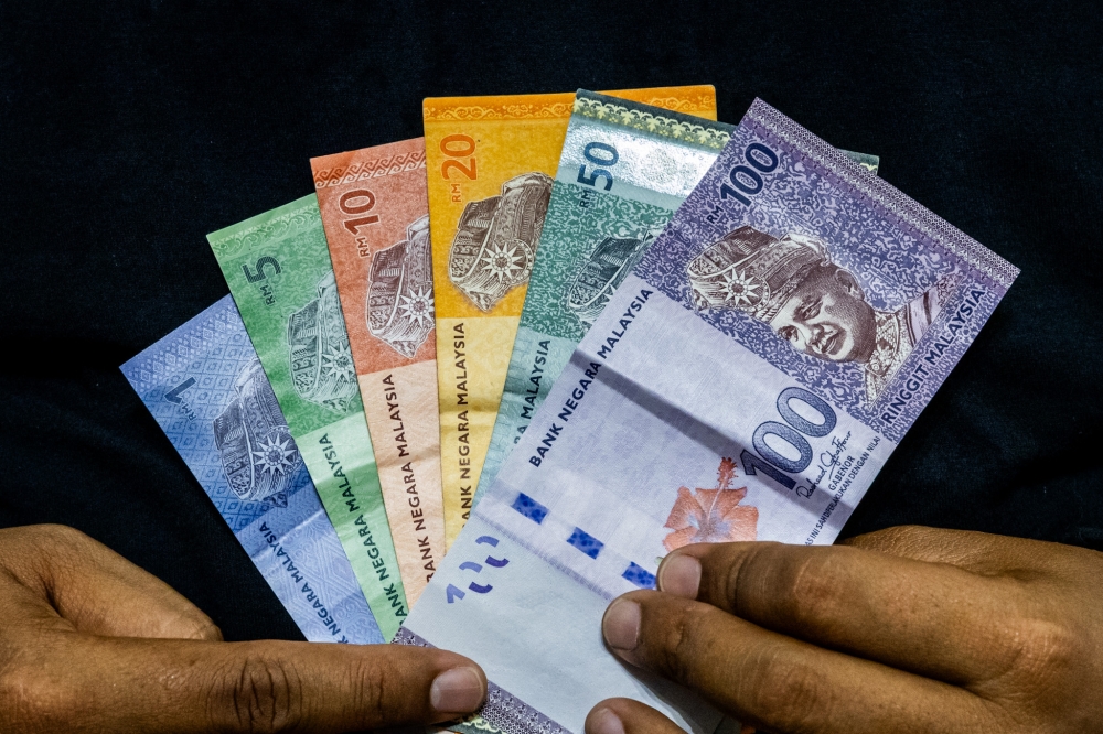 Ringgit opens higher against US dollar, major currencies