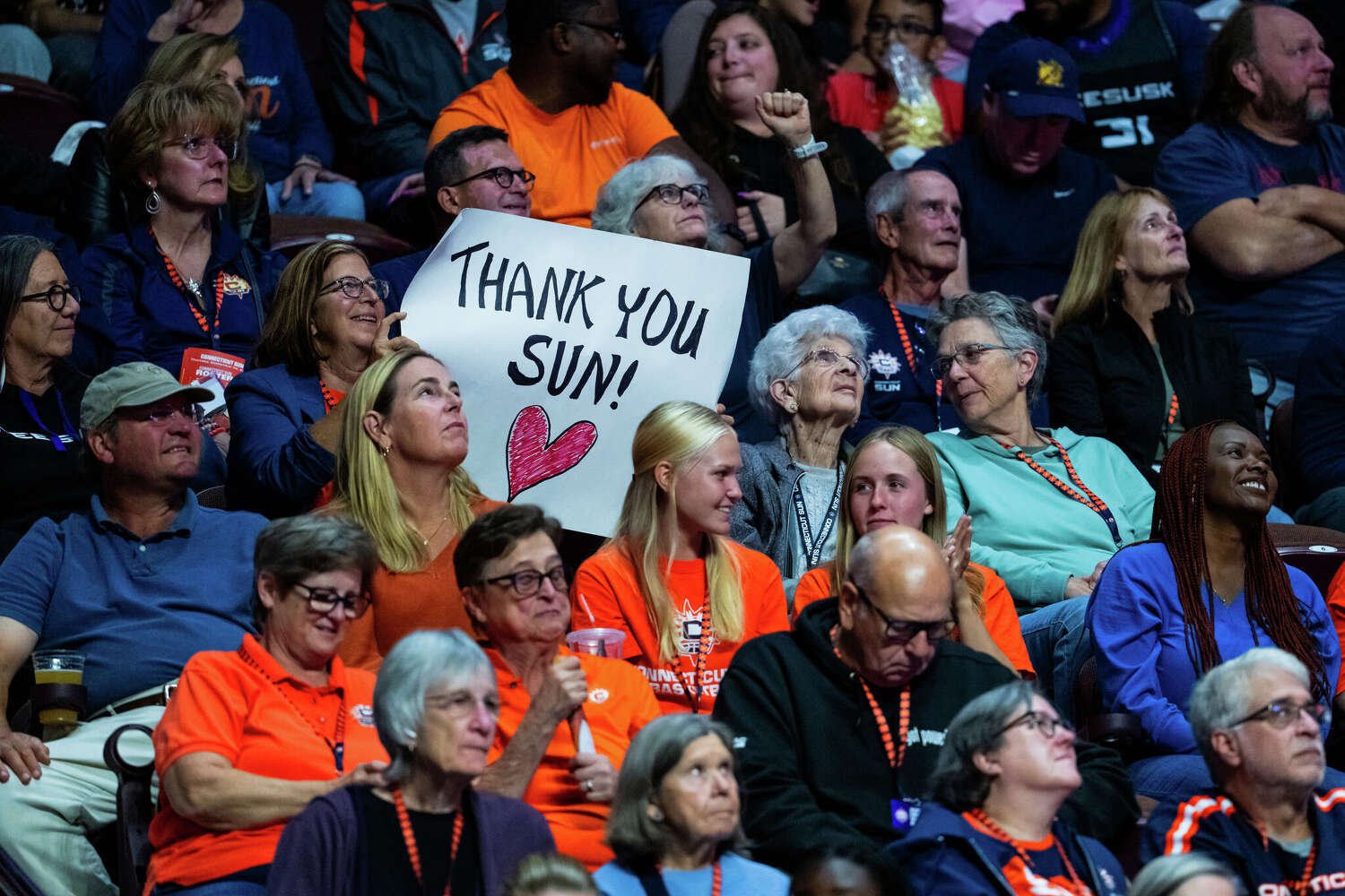 Connecticut Sun win final game in CT before relocating to Houston: 'We're ending a legacy'