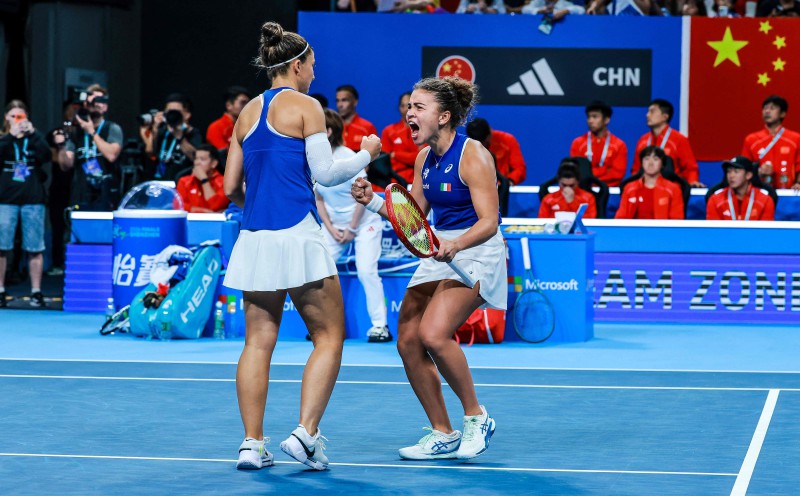 Paolini steers Italy past China in BJK