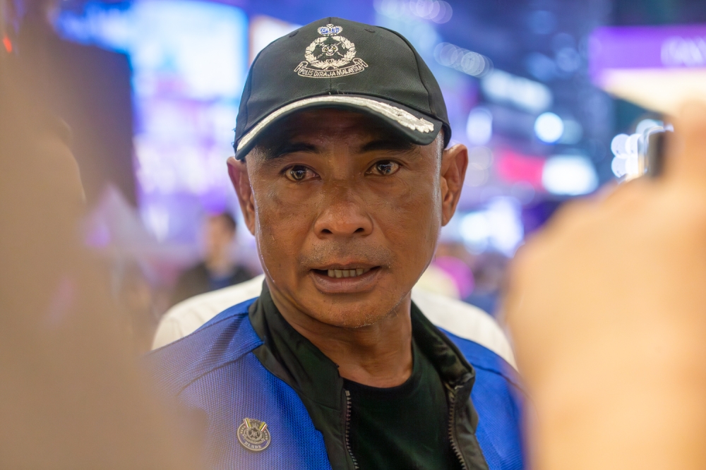 Missing three days, found 140km away, back with families but KL police still investigating case of two Alor Gajah MRSM students