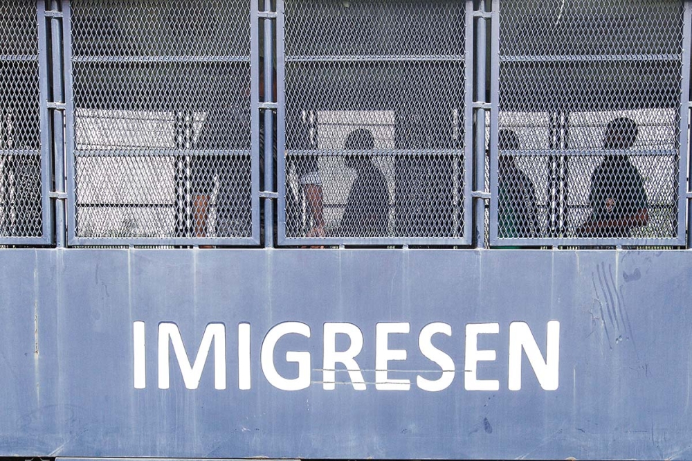 Immigration busts Indonesians making RM50,000 monthly via illegal beauty treatments