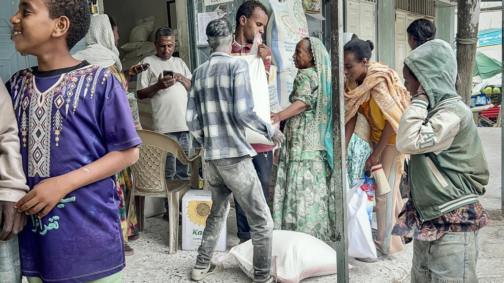Ethiopia fighting spreads beyond Tigray as internet disrupted