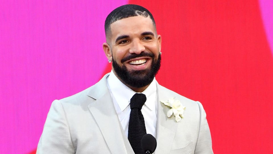Drake Mounts A Huge Chart Comeback After Future’s Songs Disappear