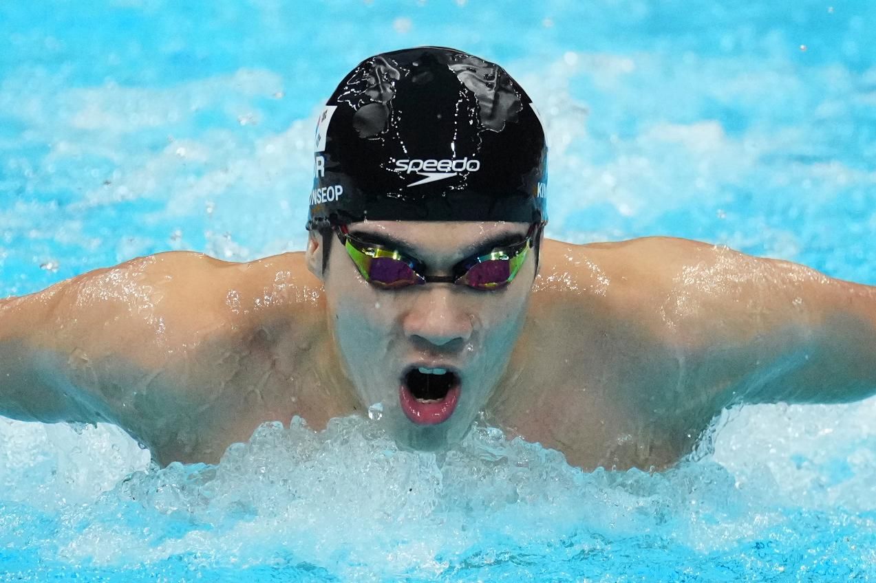 Kim Min-seop wins bronze in men's 200m butterfly swimming