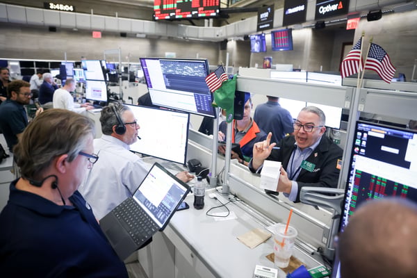 Futures rise as Dow eyes fourth straight weekly decline