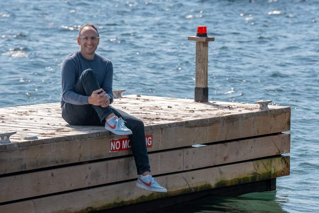 MapQuest GM goes where his app says: Lake Ontario