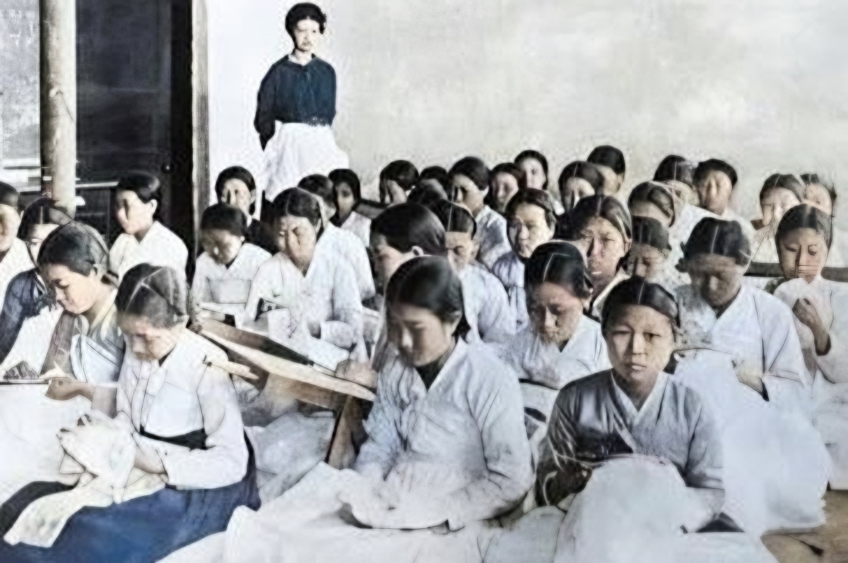 [REVIEW] 'Ties That Bind' explores Korean-US ties through a century of personal stories