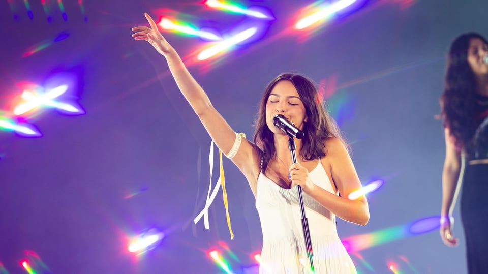 IHeartRadio Jingle Ball Tour Unveils 2026 Lineup: Olivia Rodrigo, KATSEYE, Adela & More