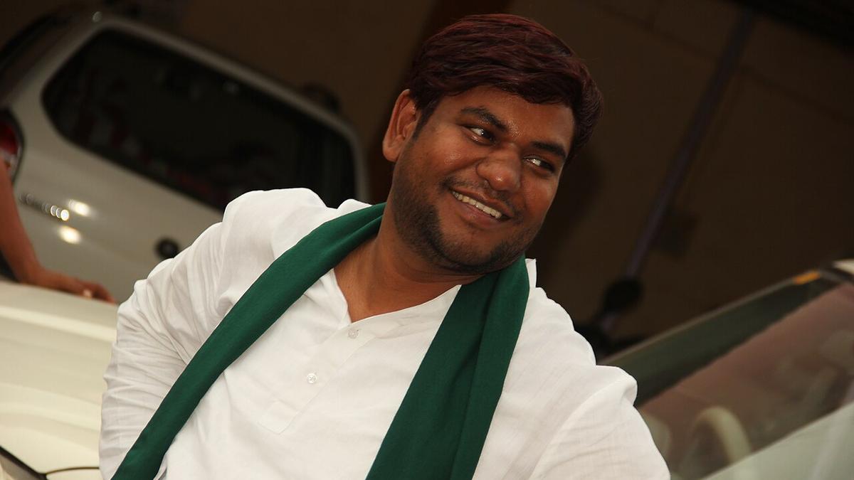 Vikassheel Insaan Party chief Mukesh Sahani lashes out at Gyanesh Kumar