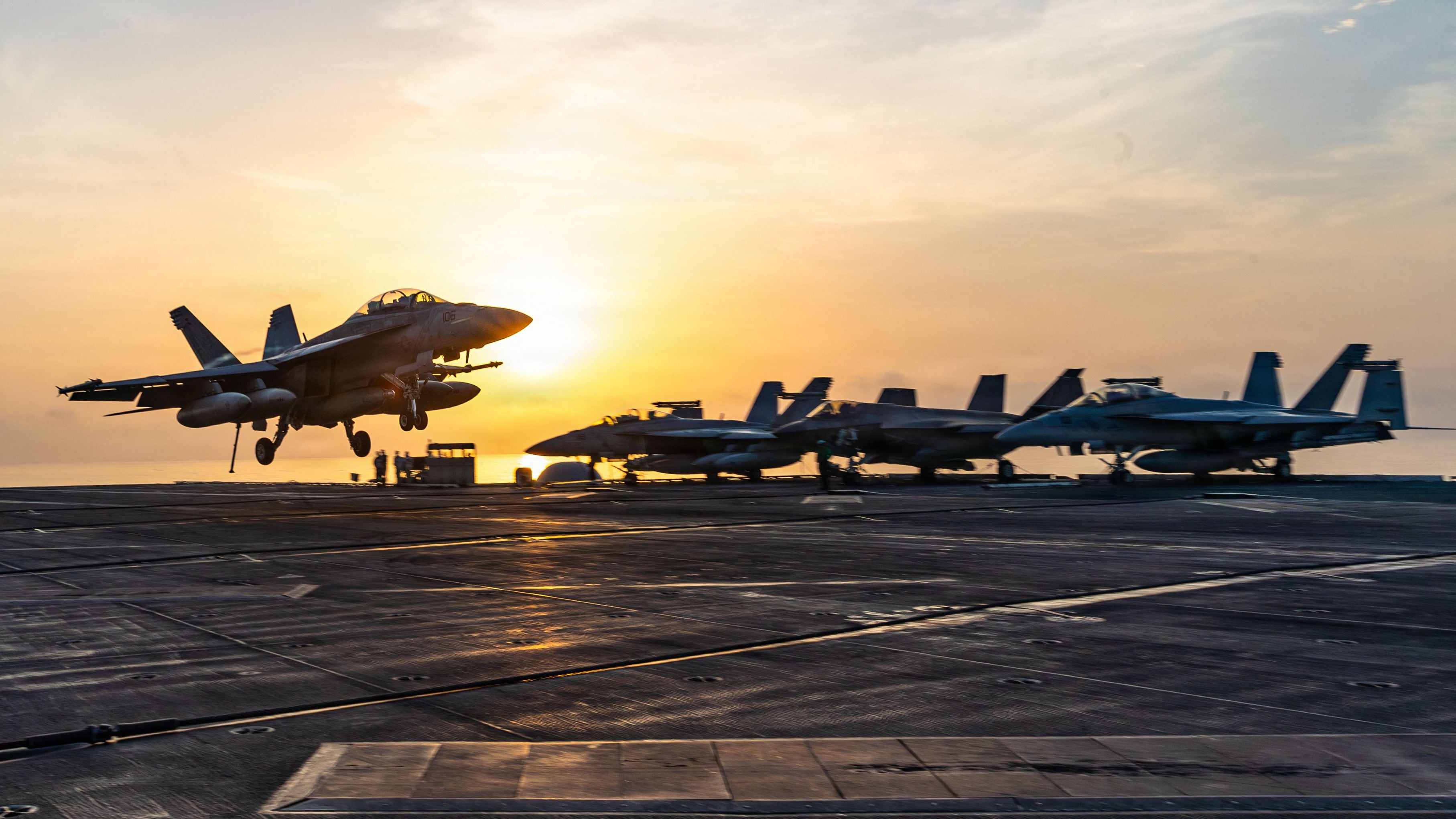 The race to build a new American way of war