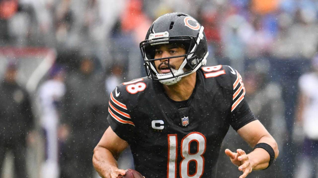 Bears news: Caleb Williams, Tyson Bagent injury updates ahead of Week 3