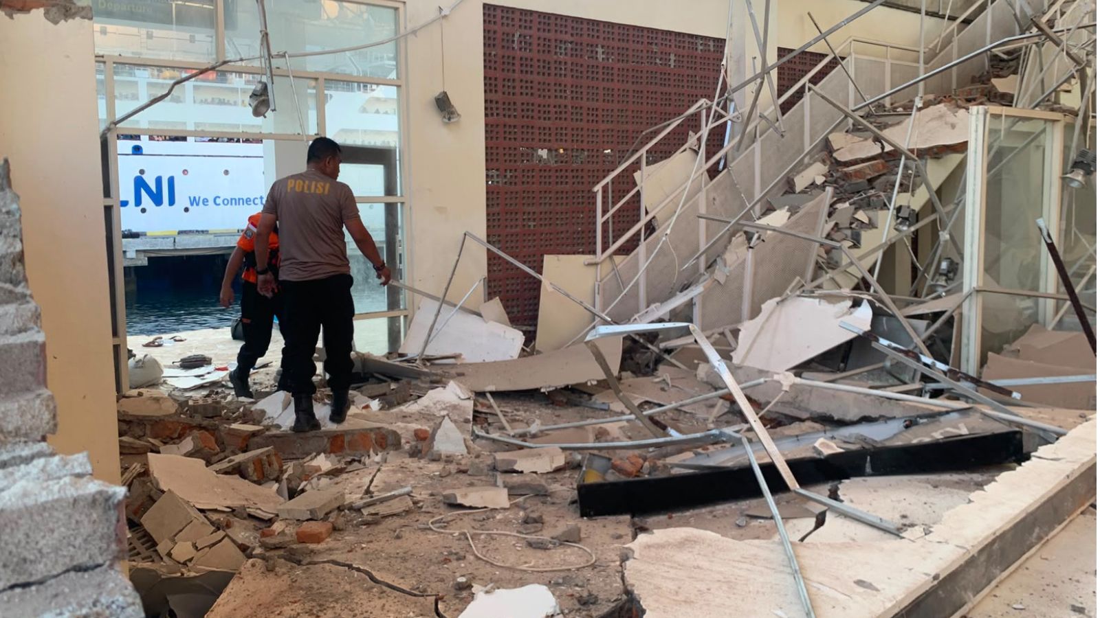 ‘People were panicking, running’: Videos show destruction after Indonesia’s 7.7 earthquake; 20 killed