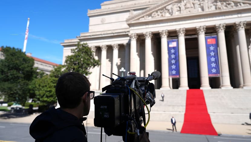 TV networks resume covering White House as press access fight continues