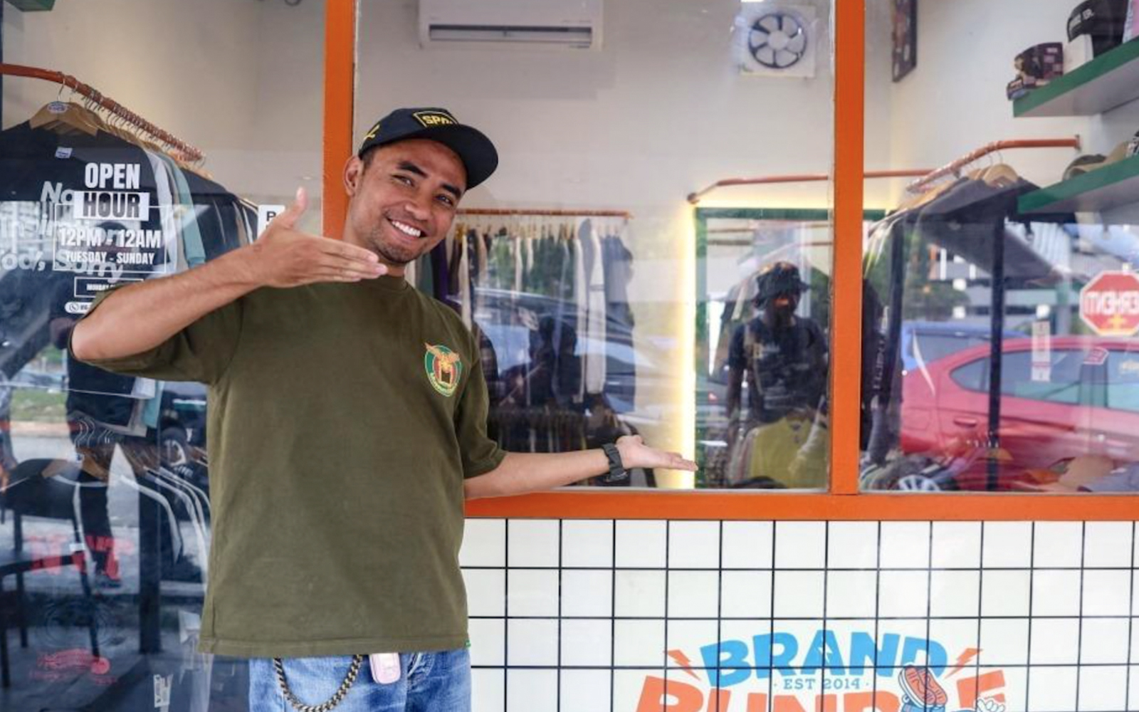 Brand Bundle, the tiny thrift shop built on trust