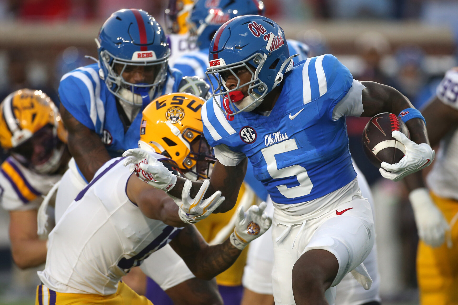 Kewan Lacy injury update raises major concern for Ole Miss football vs Florida