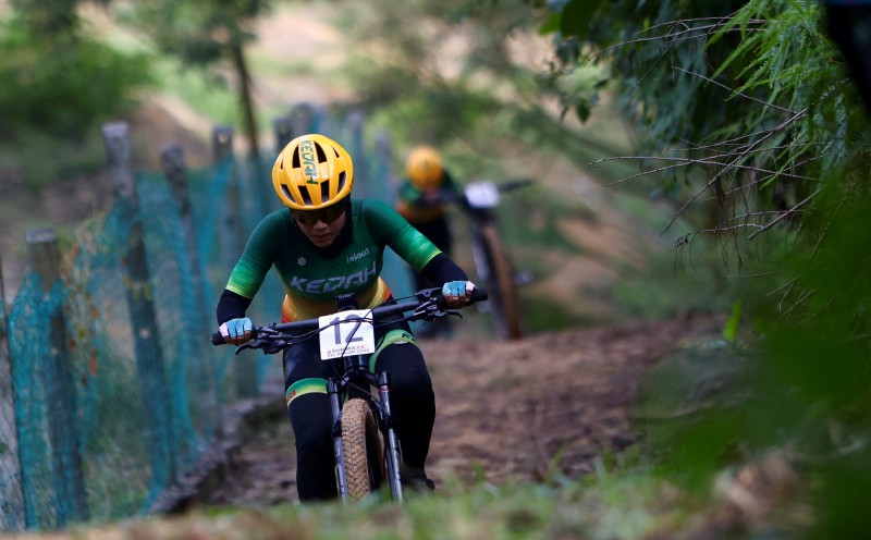 Sukma: Training with men pays off as Nabilah seals historic fourth gold