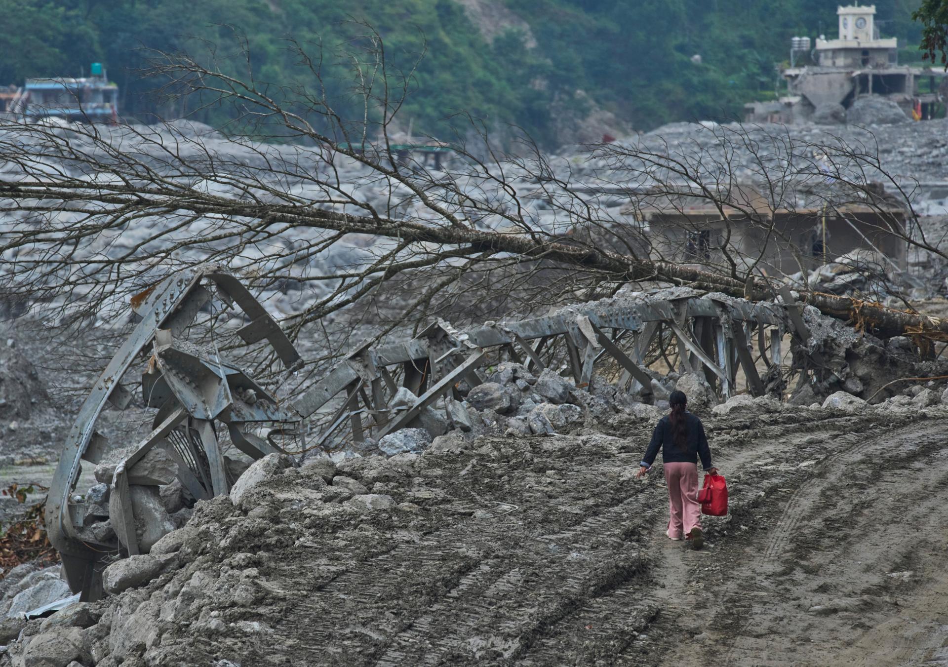 Thousands face long road to recovery month after devastating Nepal floods