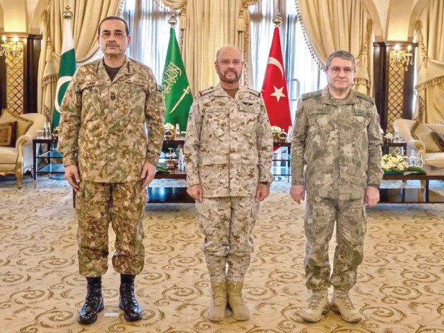 Pakistan, KSA, Turkiye military chiefs slam attack on Makkah