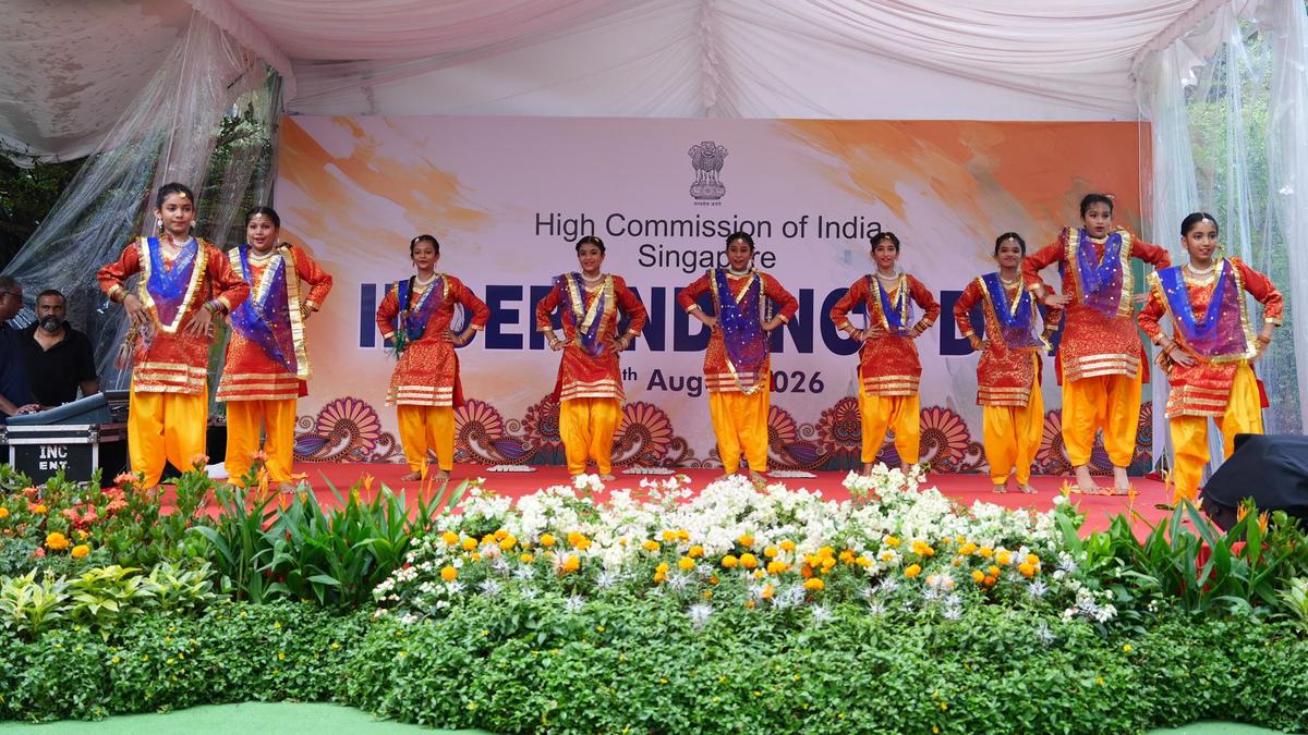 Indian Envoy leads celebration of Independence Day in Singapore
