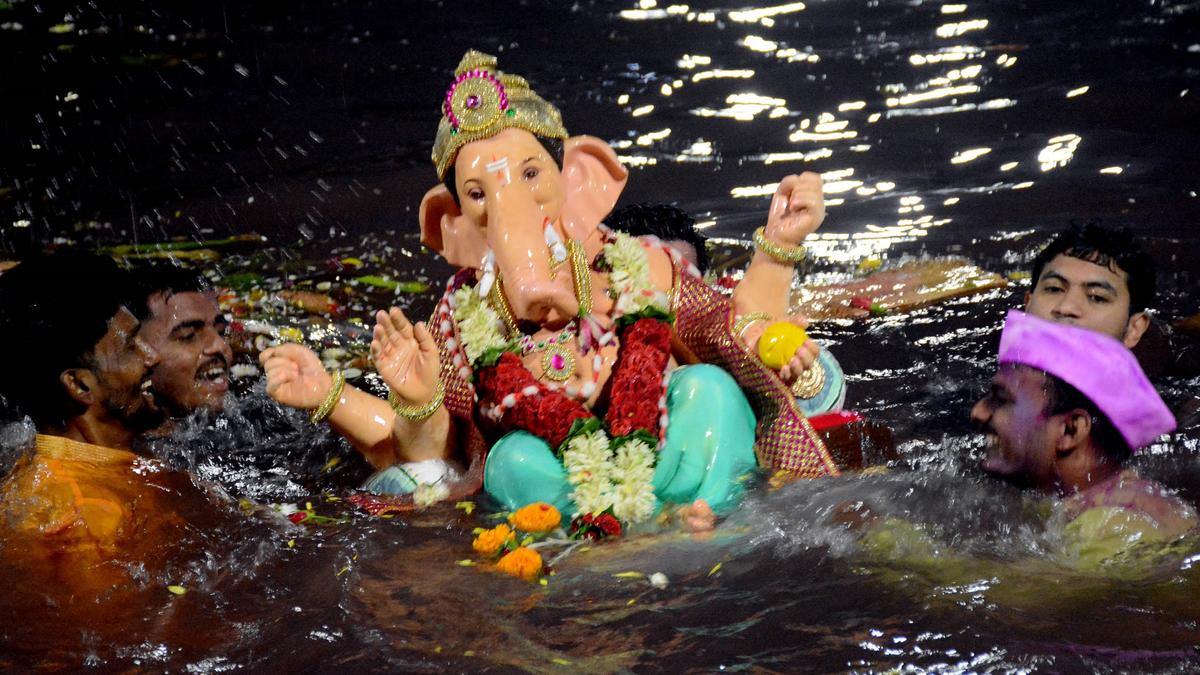 Belagavi youth drowns during Ganesh idol immersion