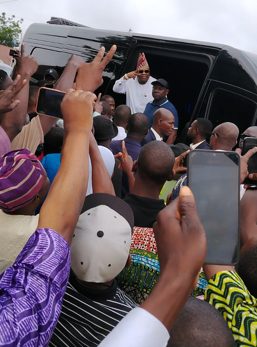 Osun election: Adeleke arrives polling unit to cast his vote [Photos]