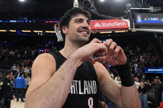 Above Kyrie, below LeBron: Deni Avdija in Top 30 of ESPN's NBA player rank for coming season