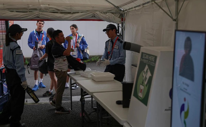 Asian Games security forces media to sip bottled drinks at venues