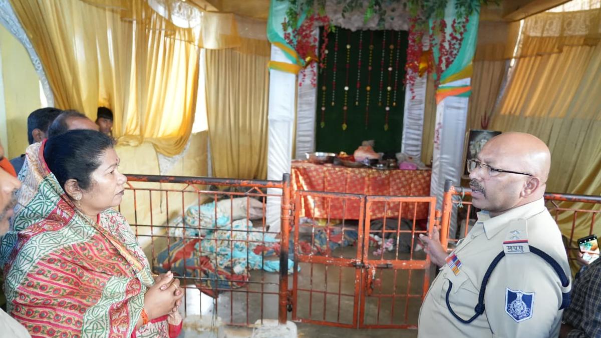 At least four killed, three injured after electrocution at Ganesh pandal in Madhya Pradesh