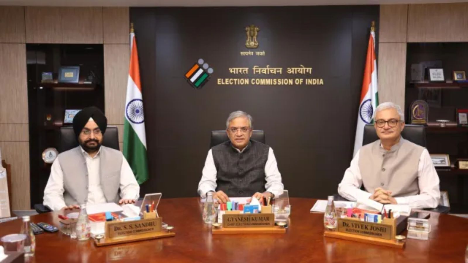 EC orders review of ECINET amid SIR row; Delhi, Maharashtra deadlines extended